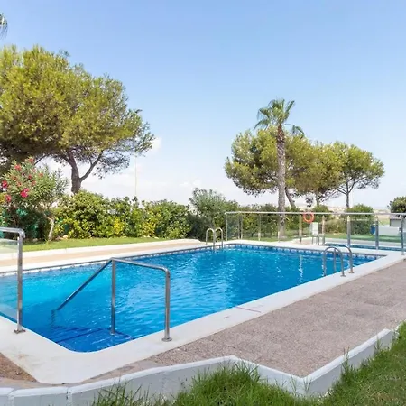 Con Piscina En Torrevieja, La Mata Aq-105